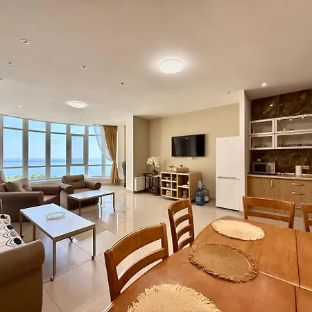 з видом на море 386 אודסה